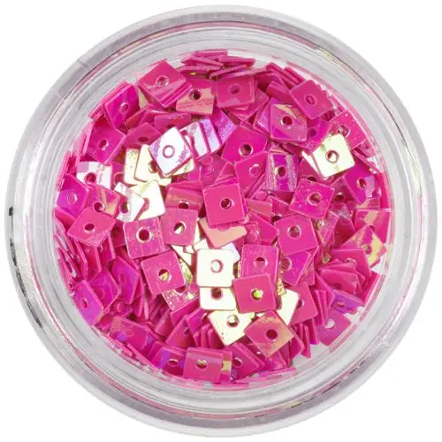 Ozdoba na nechty - koralové štvorčeky s dierkou