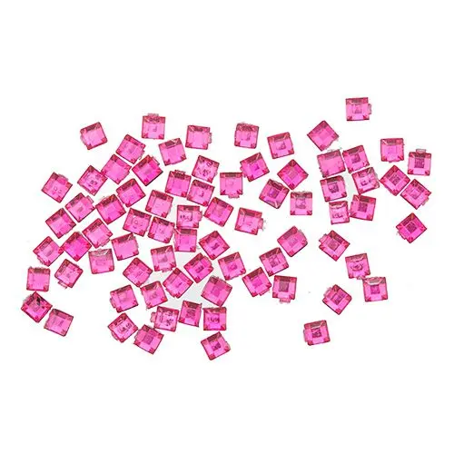 Cyklámenové kamienky na zdobenie nechtov - štvorčeky 70ks